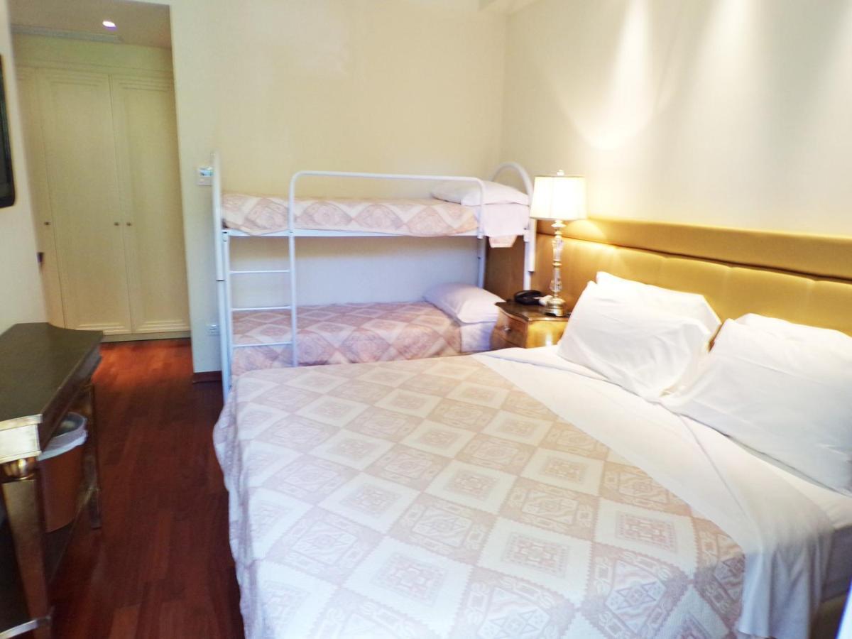 Hawaii Hotel 3*