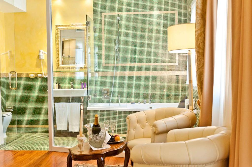 Hawaii Hotel 3*