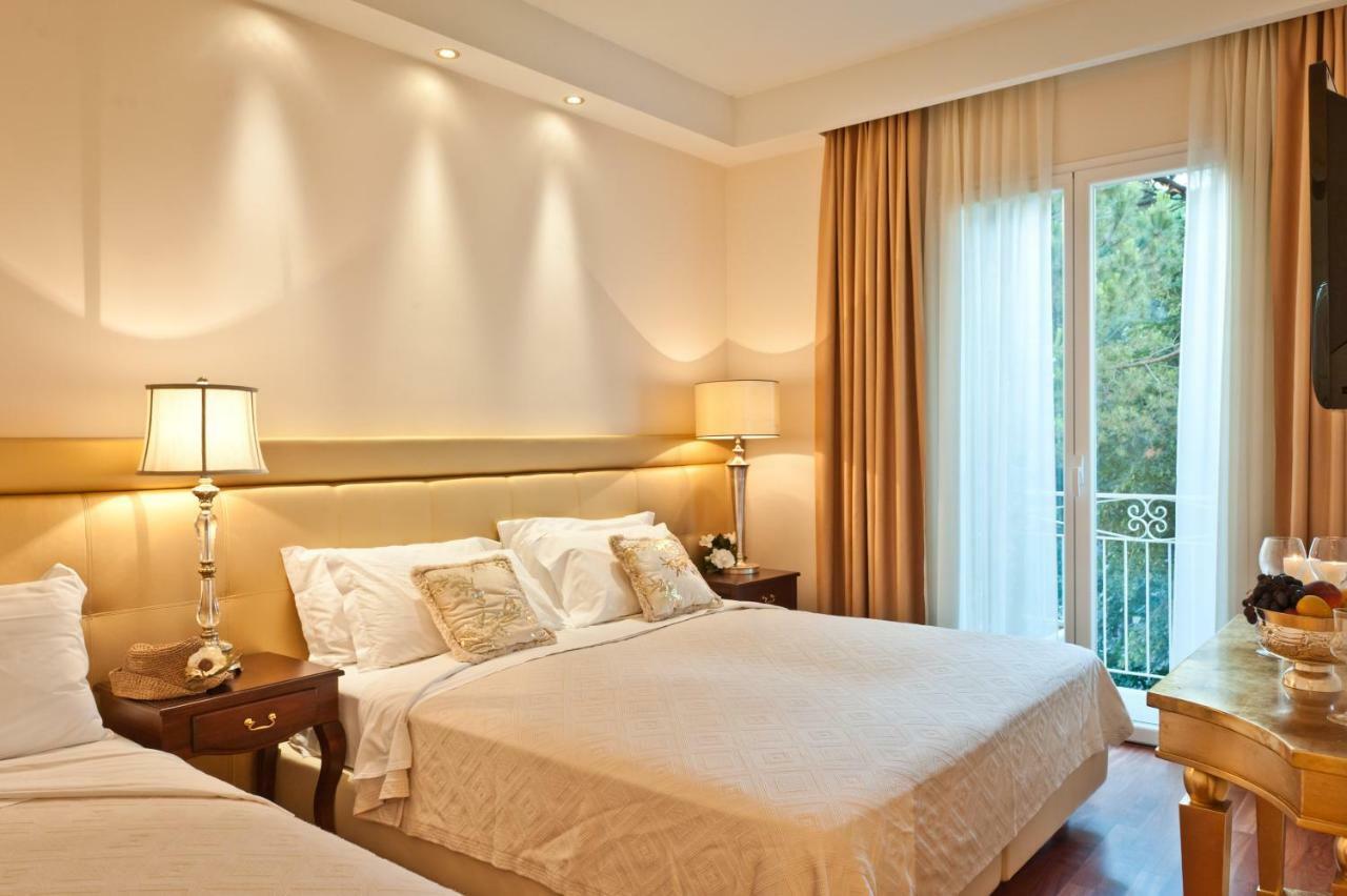 Hawaii Hotel 3*